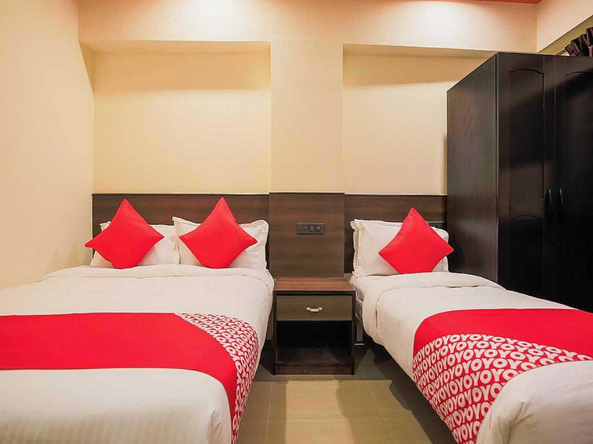 Hotel Anand Amritsar Exterior photo