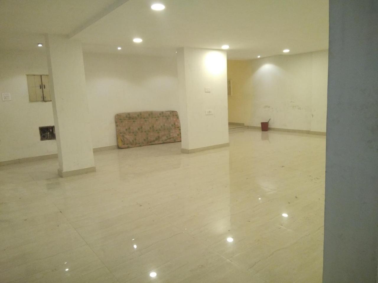 Hotel Anand Amritsar Exterior photo